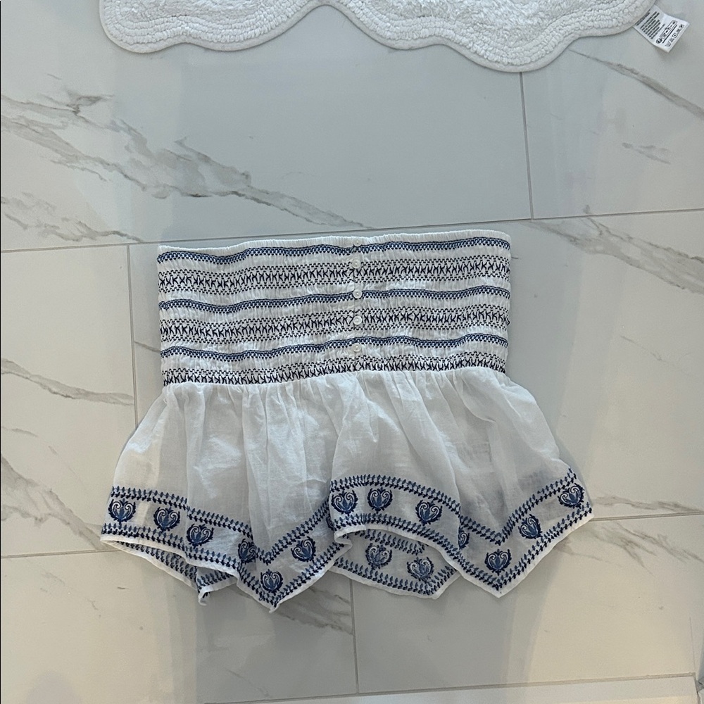 Prettiest blue and white summary soft tube top